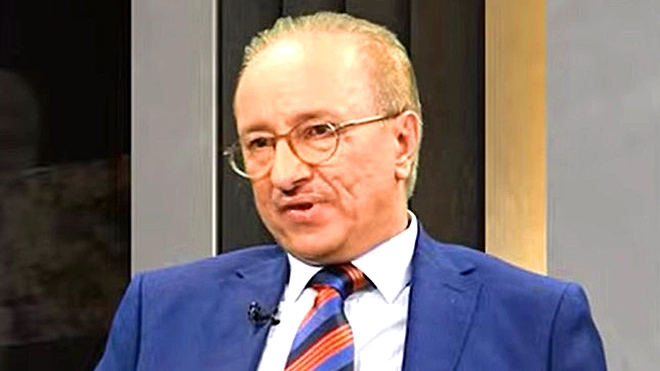 رحيل الأديب الكبير المناضل زيد محمد يحيى الذاري رحيل الأديب الكبير المناضل زيد محمد يحيى الذاري